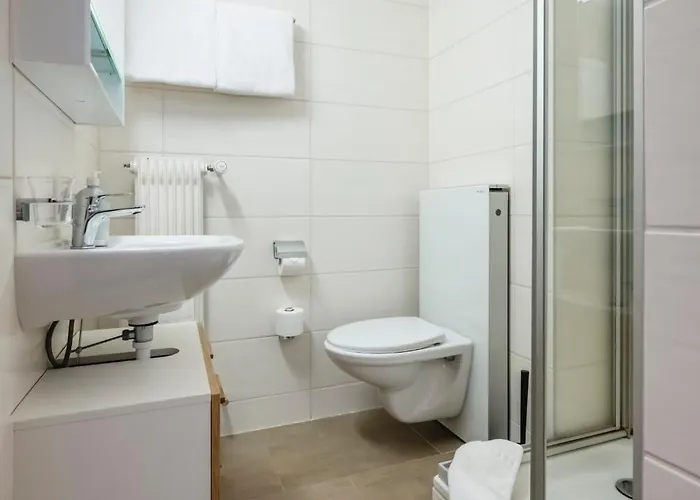 Victoria Retreat & Hotel