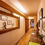 Victoria Retreat & Hotel 3*